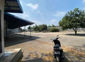 Gudang siap pakai Raya Pandaan lokasi di ",
          price: `30000000000`,
          currency: `IDR`
    };


    let pageData = {
        viewPhoneModalField: , tersedia melalui melalui situs Lamudi