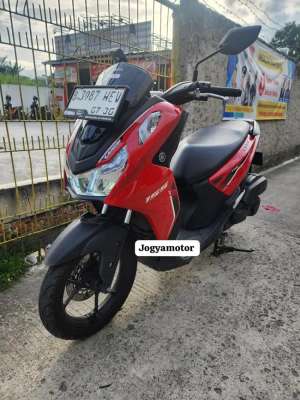 Jual bekas harga bersahabatyamaha lexi 155 th 2025,lokasi di Kemang