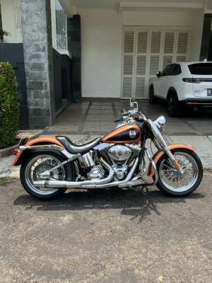 Jual bekas HARLEY DAVIDSON FATBOY ANNIV FULL PAPER,lokasi di Cibeureum