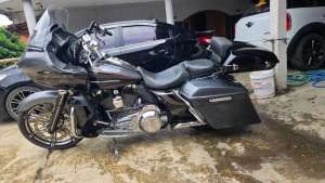 Jual bekas Harley Road Glide Ultra 2016 CVO,lokasi di Cengkareng