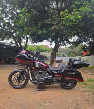 Jual bekas Harley Roadglide Performance Bagger Style,lokasi di Ungaran Barat