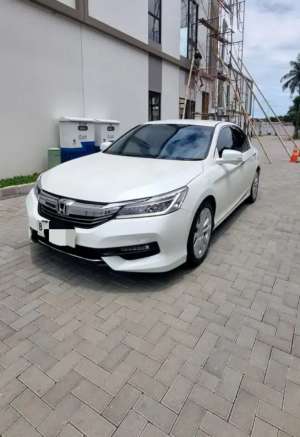 Jual bekas Honda Accord 2018 Facelift tdp 28jt,lokasi di 