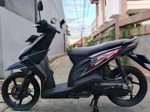 Jual bekas Honda beat karbu 2012 stater tokcer halus terawat,lokasi di Ciledug