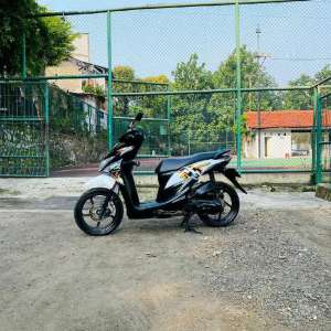 Jual bekas Honda Beat pop 110cc pgmfi Tahun 2017,lokasi di Jakarta Timur
