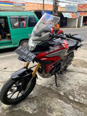 Jual bekas Honda CB150X thn 2022,lokasi di Antapani (Cicadas)