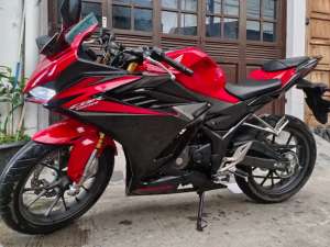 Jual bekas Honda CBR ALL New 150RR LED Tahun 2023 Pajak2026 Mesin Halus Siap Gass,lokasi di Cengkareng