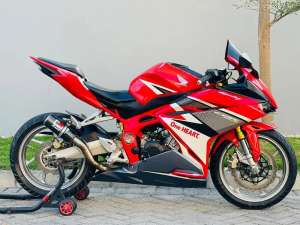 Jual bekas Honda cbr250rr red racing 2017 cbr 250rr merah cbr250 rr plat AG,lokasi di Wonocolo