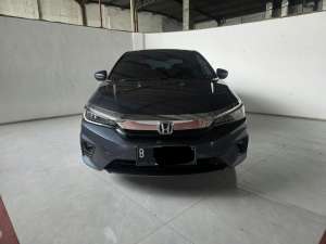 Jual bekas Honda City E ATMatic2022 Grey Low km baru 22rban Sedan Istimewa mulus siap pakai,lokasi di DKI Jakarta