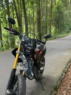 Jual bekas Honda CRF 150 L 2024,lokasi di Cibungbulang