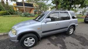Jual bekas Honda CRV GEN 1 2001 AT Masih Mulus,lokasi di 