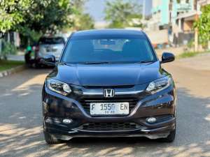 Jual bekas Honda HR-V Prestige 2015,lokasi di Banten