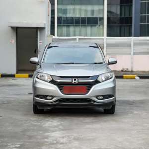Jual bekas Honda HRV E Matic 2015 LOW KM,lokasi di 