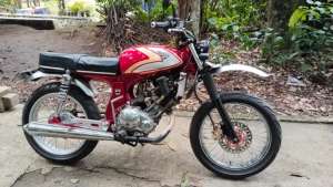Jual bekas Honda s90 custom,lokasi di Pancoran Mas