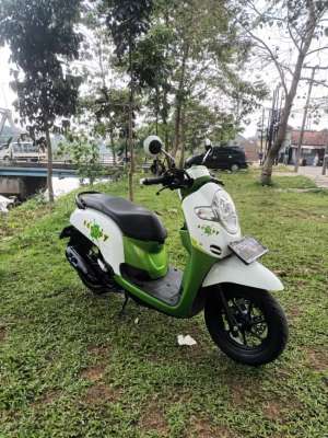 Jual bekas HONDA SCOOPY FI TAHUN 2017,lokasi di Margahayu