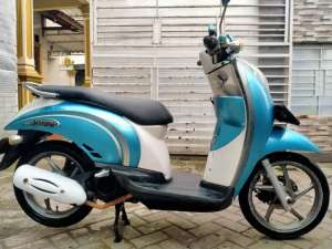 Jual bekas Honda Scoopy lengkap motor sehat walafiat keterangan detail dibawah,lokasi di Curug
