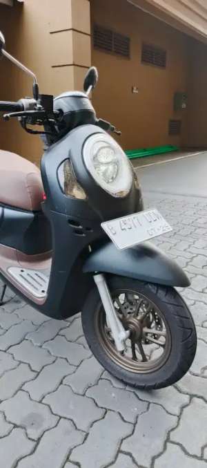 Jual bekas Honda scoopy prestige type tertinggi 2024 - km 3000,lokasi di Pademangan