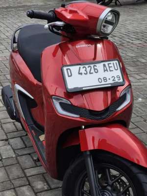 Jual bekas HONDA STYLO 160 CBS 2024 KM 5RB,lokasi di Lembang