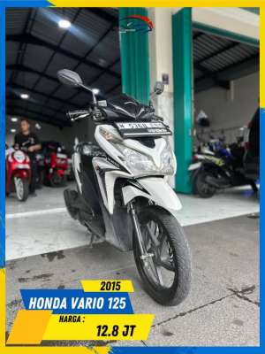 Jual bekas HONDA VARIO 125 2015 MURAH MERIAH MASZEHH HIKMAH MOTOR KEPUH,lokasi di Sukun