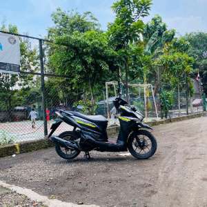 Jual bekas Honda Vario 125cc cbs pgmfi Tahun 2018,lokasi di Jakarta Timur