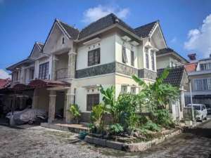 HOOK Dijual Rumah Jogja Dalam Komplek Perumahan Griya Kuantan Jombor lokasi di Mlati, tersedia melalui melalui situs Olx