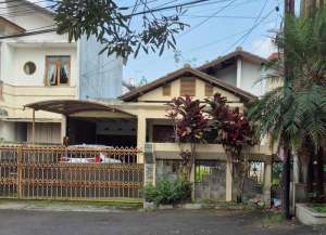 HOT SALEMURAH HITUNG TANAH RUMAH SETRASARI KULON 1 LANTAI JARANG ADA lokasi di ",
          price: `5000000000`,
          currency: `IDR`
    };


    let pageData = {
        viewPhoneModalField: , tersedia melalui melalui situs Lamudi