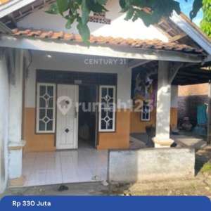 Hunian Minimalis Bonus Ruang Usaha Kertasana , tersedia melalui melalui situs Rumah123