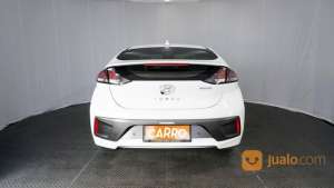 Jual bekas Hyundai Ioniq EV 4X2 Signature AT 2021 Putih,lokasi di Kota Jakarta Selatan