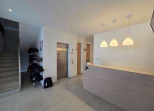 Investasi Emas di Tanjung Duren Kost Modern 6 Lantai, 77 Kamar Full Penghuni lokasi di ",
          price: `24000000012`,
          currency: `IDR`
    };


    let pageData = {
        viewPhoneModalField: , tersedia melalui melalui situs Lamudi