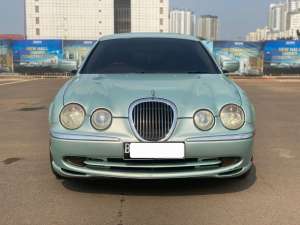 Jual bekas Jaguar S Type 2002 Hijau,lokasi di Jakarta DKI