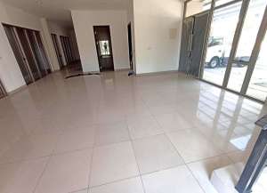 Jarang Ada Rumah PIK 2 Gandeng Jebol Hoek Badan 15x23 52KT SHM lokasi di kosambi, tersedia melalui melalui situs Lamudi