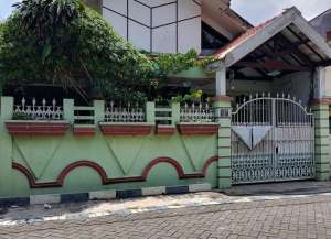 Jl Capung Sidoarjo lokasi di ",
          price: `1400000000`,
          currency: `IDR`
    };


    let pageData = {
        viewPhoneModalField: , tersedia melalui melalui situs Lamudi