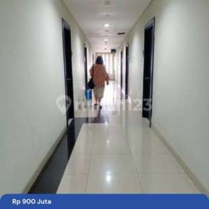 Jual Apartemen Nifarro Park Baru Semi Furnished dekat ke Gatot Subroto. Sisi jalan raya , tersedia melalui melalui situs Rumah123