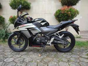 Jual bekas JUAL CBR K45 TAHUN 2014,lokasi di Cimanggis