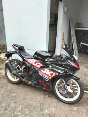 Jual bekas Jual cepat GSX-R150,lokasi di Parongpong