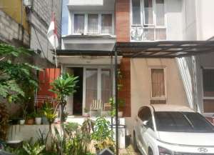 JUAL CEPAT RUMAH CLUSTER SIAP HUNI 2 LANTAI DI DAERAH CIKUTRA KOTA BANDUNG lokasi di cibeunying-kidul, tersedia melalui melalui situs Lamudi