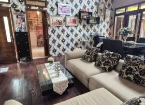 Jual Cepat.. Rumah Tinggal Cantik Dengan Kondisi Terawat Di Kawasan Bumi Adipura, Bandung lokasi di gedebage, tersedia melalui melalui situs Lamudi