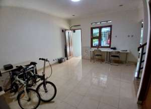 JUAL DAN SEWA RUMAH DALAM CLUSTER ONE GATE SYSTEM DI ANTAPANI KOTA BANDUNG lokasi di antapani-cicadas, tersedia melalui melalui situs Lamudi