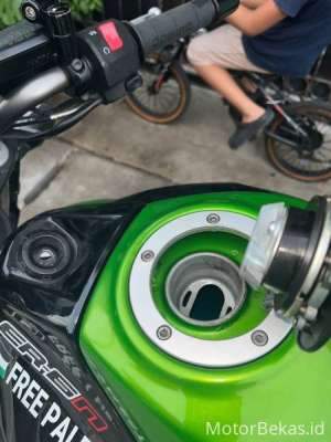 Jual bekas Jual ER6N 2012,lokasi di Jakarta Utara