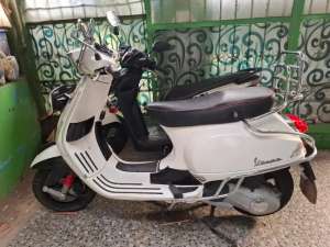 Jual bekas Jual motor Vespa S 150 3V 2013,lokasi di Cipayung