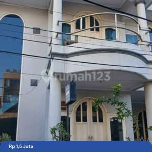Jual Rumah 2 Lantai Tytyan Kencana Samping Summarecon Bekasi , tersedia melalui melalui situs Rumah123