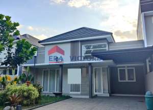 Jual Rumah 3 Kamar Tidur Dalam Perumahan One Gate System Kota Kediri lokasi di ",
          price: `1600000000`,
          currency: `IDR`
    };


    let pageData = {
        viewPhoneModalField: , tersedia melalui melalui situs Lamudi