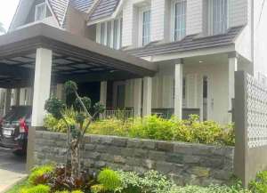Jual rumah bagus.full furnish di Royal Tajur. lokasi di ",
          price: `3500000000`,
          currency: `IDR`
    };


    let pageData = {
        viewPhoneModalField: , tersedia melalui melalui situs Lamudi