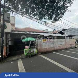 Jual Rumah Besar Super Murah Di Tebet Jakarta Selatan. , tersedia melalui melalui situs Rumah123
