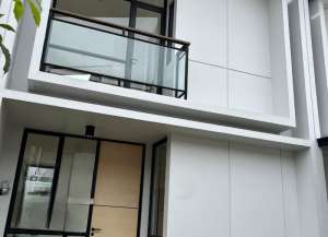 JUAL RUMAH CENDANA ICON ESTATE KARAWACI TANGERANG lokasi di cikupa, tersedia melalui melalui situs Lamudi