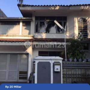 Jual Rumah Hook Di Patra Kuningan Jakarta Selatan , tersedia melalui melalui situs Rumah123