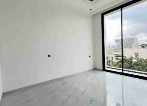 Jual rumah kost mewah bangunan baru lokasi di jatimulyo, tersedia melalui melalui situs Lamudi