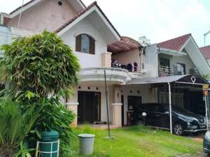 Jual rumah sutera kirana alam sutera cantik dan rapi lokasi di Serpong Utara, tersedia melalui melalui situs Olx