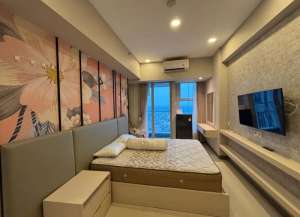 JUAL SEWA APARTEMEN STUDIO BENSON FULL FURNISHED APARTEMEN SIAP HUNI lokasi di babatan, tersedia melalui melalui situs Lamudi