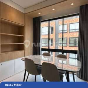 Jual Unit Signature Di Lloyd, Furnished Tinggal Bawa Koper Aja , tersedia melalui melalui situs Rumah123
