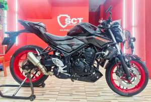 Jual bekas JualCpt90LikeNew PjkMei26 Modif 5Jt YAMAHA MT25 2017 HITAM,lokasi di Cempaka Putih